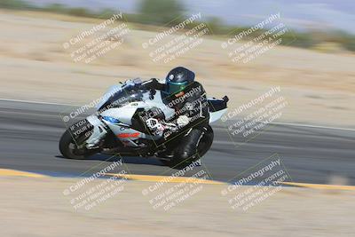 media/Oct-06-2024-Race Pace (Sun) [[d7d39ec7ad]]/7-Turn 6 Inside (855am)/